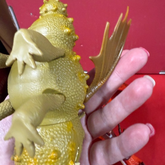 How to Train Your Dragon plus Green Orange Purple Dragon Action Figures Playset - Picture 10 of 16